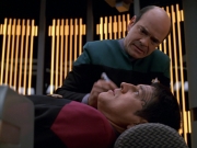extant_StarTrek_VOY_5x19-TheFight_03226.jpg