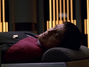 extant_StarTrek_VOY_5x19-TheFight_03239.jpg