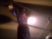 extant_StarTrek_VOY_5x19-TheFight_03274.jpg