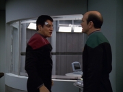 Filename=extant_StarTrek_VOY_5x19-TheFight_03474.jpg
Filesize=139KiB
Dimensions=1200x900
Date added=Nov 21, 2019 extant_StarTrek_VOY_5x19-TheFight_03474.jpg