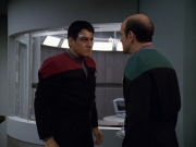 Filename=extant_StarTrek_VOY_5x19-TheFight_03478.jpg
Filesize=142KiB
Dimensions=1200x900
Date added=Nov 21, 2019 extant_StarTrek_VOY_5x19-TheFight_03478.jpg