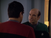 Filename=extant_StarTrek_VOY_5x19-TheFight_03500.jpg
Filesize=148KiB
Dimensions=1200x900
Date added=Nov 21, 2019 extant_StarTrek_VOY_5x19-TheFight_03500.jpg