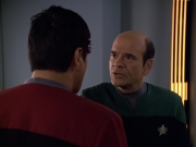 Filename=extant_StarTrek_VOY_5x19-TheFight_03507.jpg
Filesize=150KiB
Dimensions=1200x900
Date added=Nov 21, 2019 extant_StarTrek_VOY_5x19-TheFight_03507.jpg