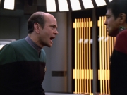 Filename=extant_StarTrek_VOY_5x19-TheFight_03520.jpg
Filesize=188KiB
Dimensions=1200x900
Date added=Nov 21, 2019 extant_StarTrek_VOY_5x19-TheFight_03520.jpg