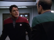 Filename=extant_StarTrek_VOY_5x19-TheFight_03551.jpg
Filesize=134KiB
Dimensions=1200x900
Date added=Nov 21, 2019 extant_StarTrek_VOY_5x19-TheFight_03551.jpg