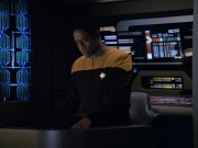 Filename=extant_StarTrek_VOY_5x19-TheFight_03591.jpg
Filesize=198KiB
Dimensions=1200x900
Date added=Nov 21, 2019 extant_StarTrek_VOY_5x19-TheFight_03591.jpg
