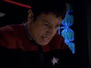 Filename=extant_StarTrek_VOY_5x19-TheFight_03607.jpg
Filesize=128KiB
Dimensions=1200x900
Date added=Nov 21, 2019 extant_StarTrek_VOY_5x19-TheFight_03607.jpg