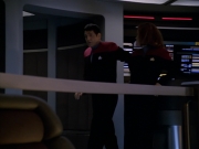 Filename=extant_StarTrek_VOY_5x19-TheFight_03679.jpg
Filesize=128KiB
Dimensions=1200x900
Date added=Nov 21, 2019 extant_StarTrek_VOY_5x19-TheFight_03679.jpg