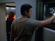 Filename=extant_StarTrek_VOY_5x19-TheFight_03720.jpg
Filesize=171KiB
Dimensions=1200x900
Date added=Nov 21, 2019 extant_StarTrek_VOY_5x19-TheFight_03720.jpg
