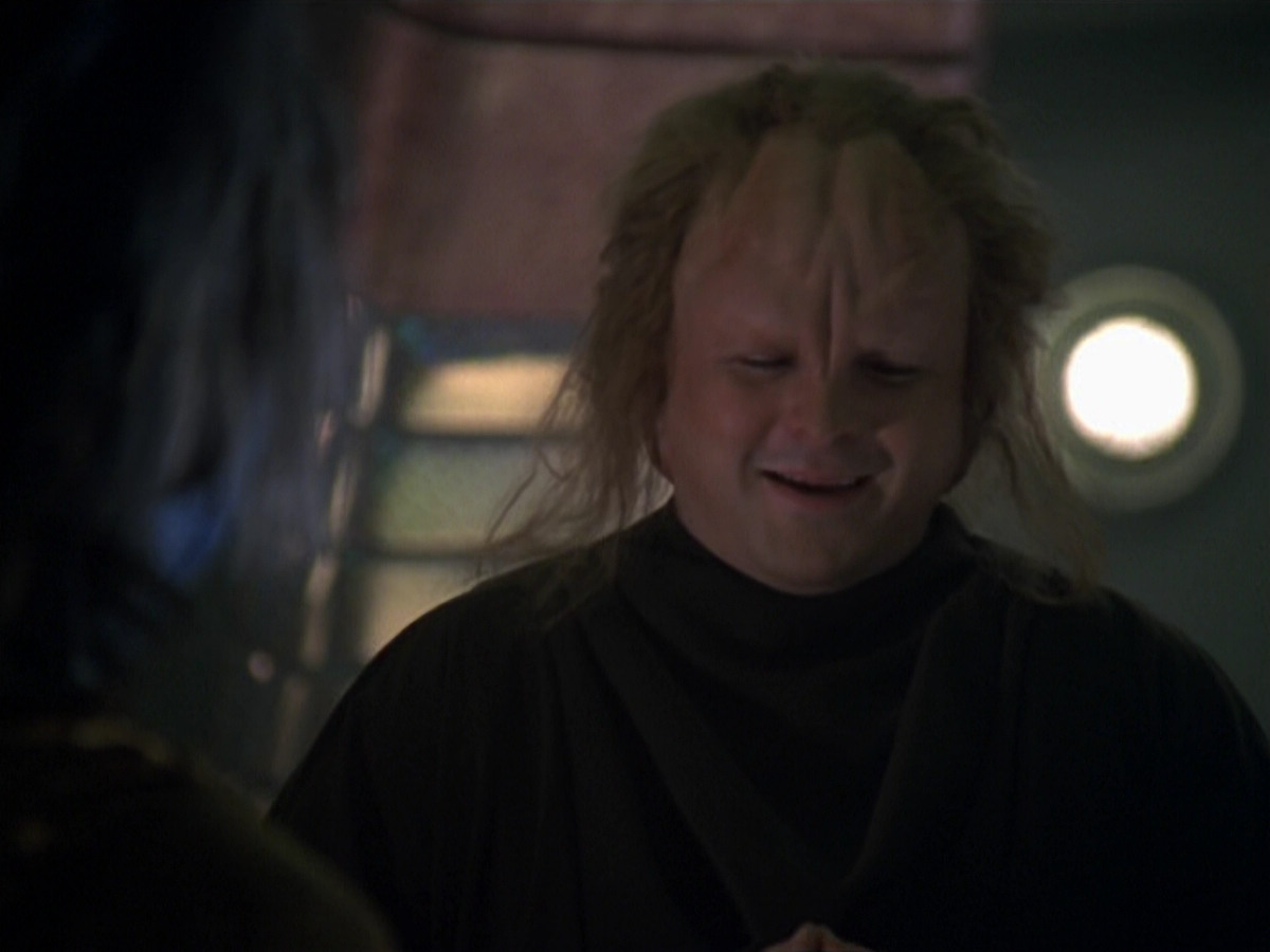 extant_StarTrek_VOY_5x20-ThinkTank_00151.jpg