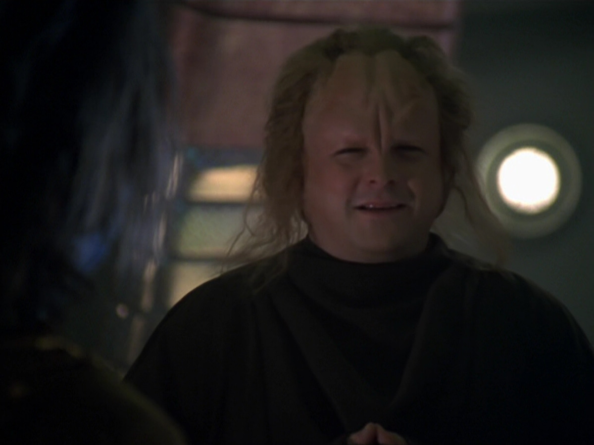 extant_StarTrek_VOY_5x20-ThinkTank_00152.jpg