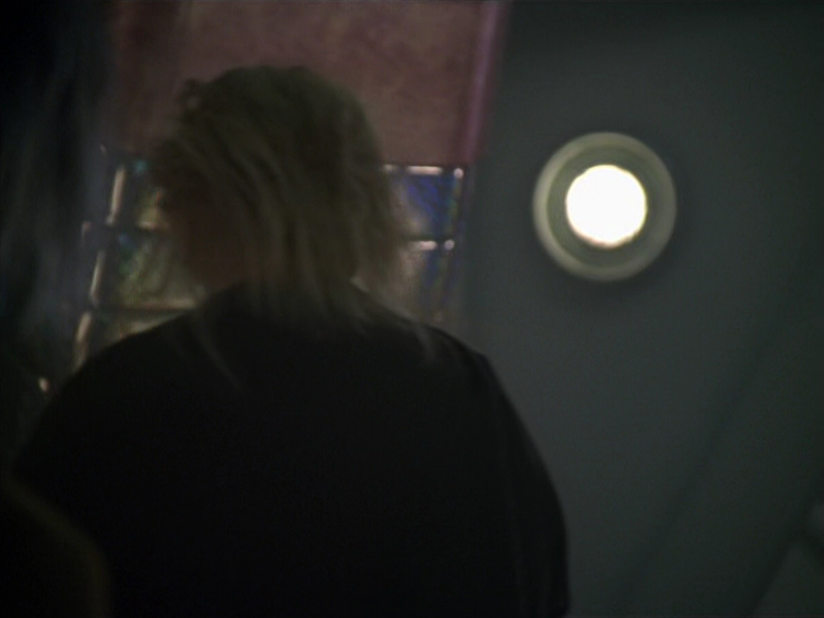 extant_StarTrek_VOY_5x20-ThinkTank_00158.jpg