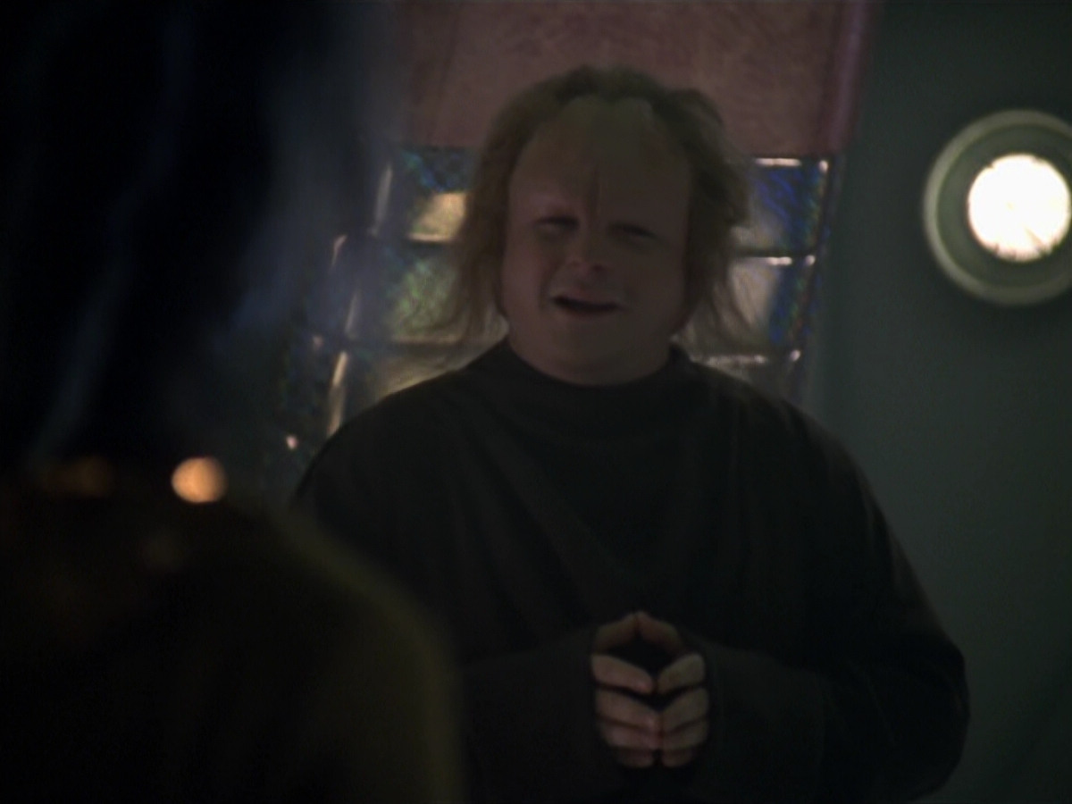 extant_StarTrek_VOY_5x20-ThinkTank_00183.jpg