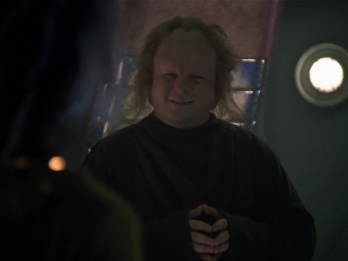extant_StarTrek_VOY_5x20-ThinkTank_00184.jpg