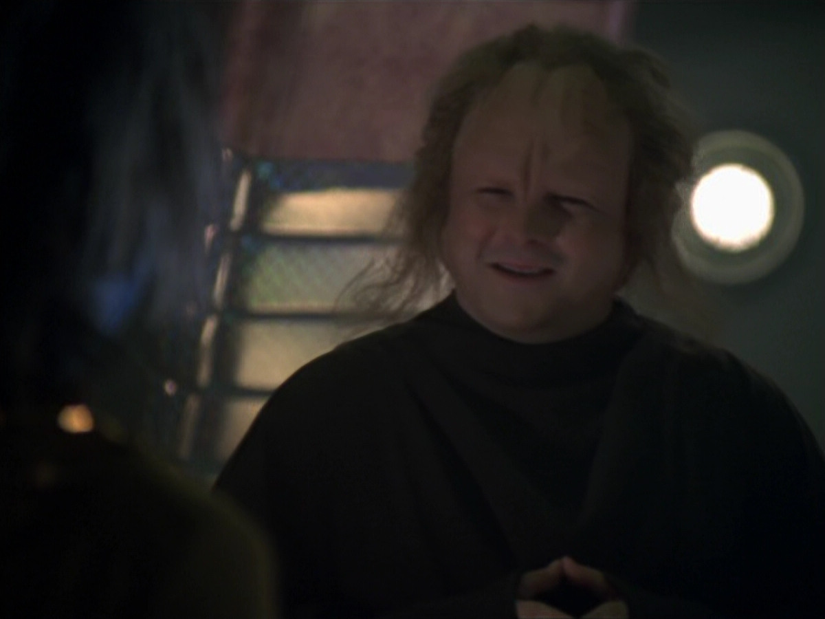 extant_StarTrek_VOY_5x20-ThinkTank_00186.jpg