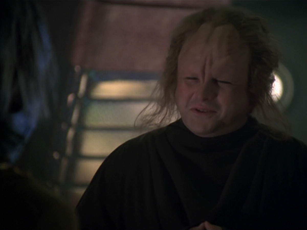 extant_StarTrek_VOY_5x20-ThinkTank_00189.jpg