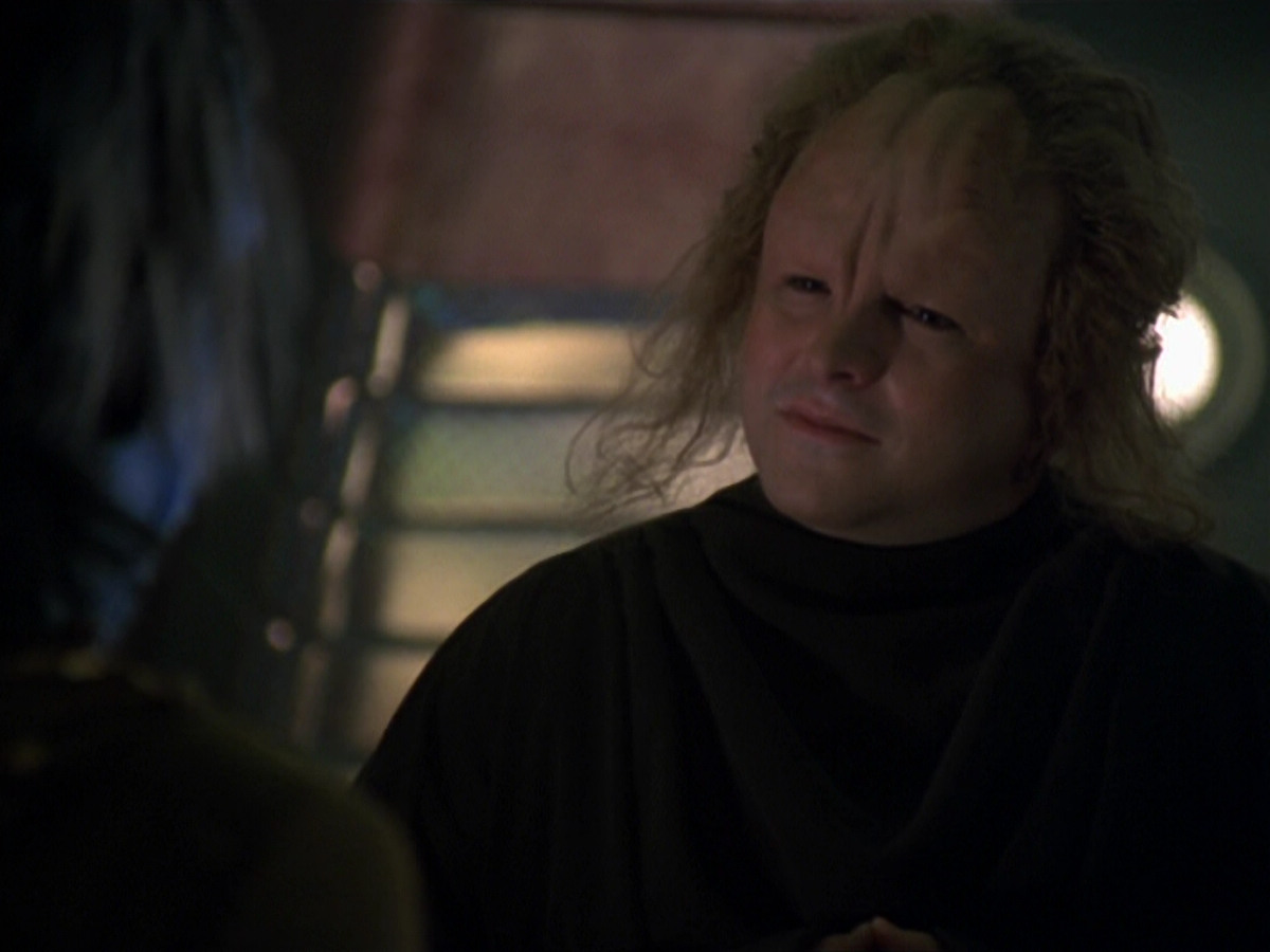 extant_StarTrek_VOY_5x20-ThinkTank_00198.jpg