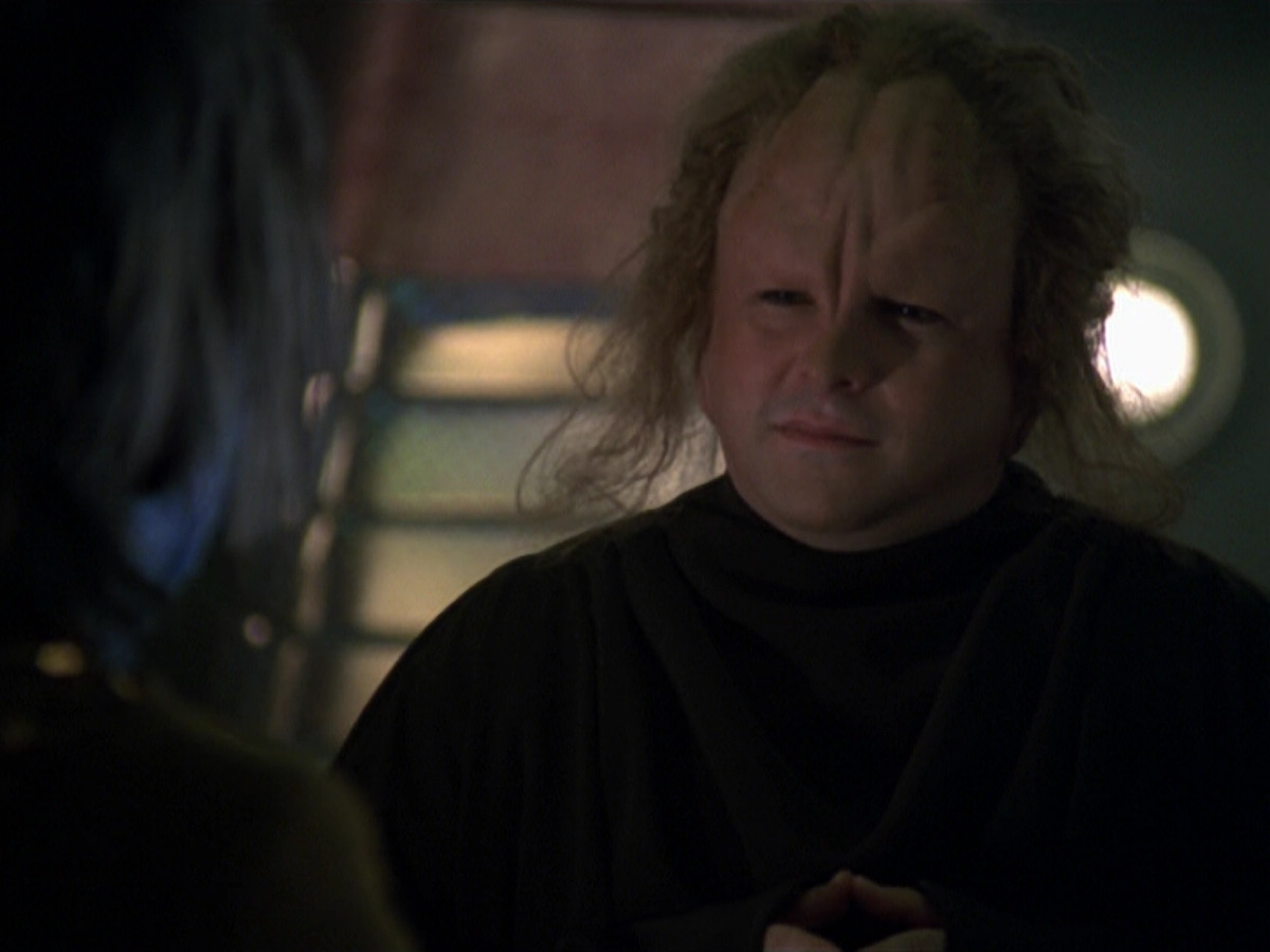 extant_StarTrek_VOY_5x20-ThinkTank_00239.jpg