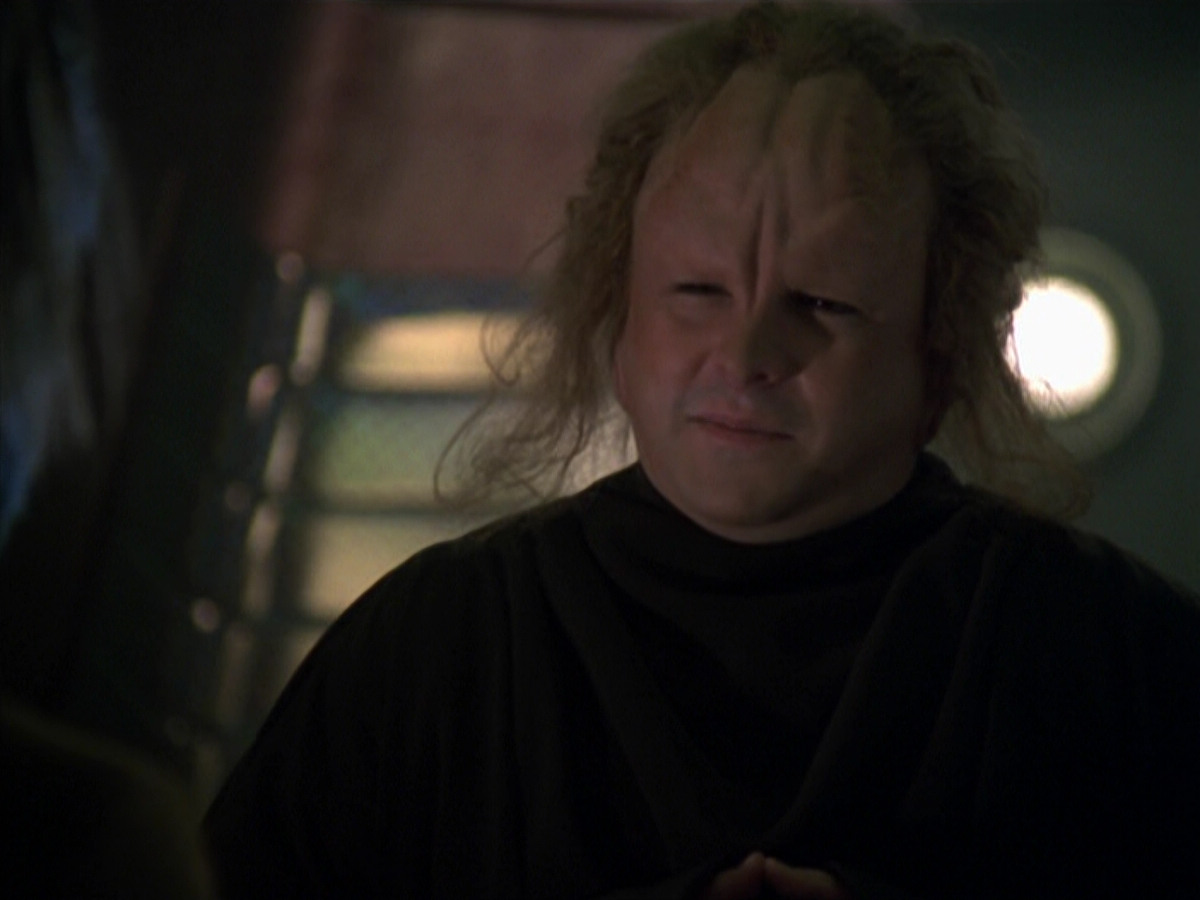 extant_StarTrek_VOY_5x20-ThinkTank_00246.jpg