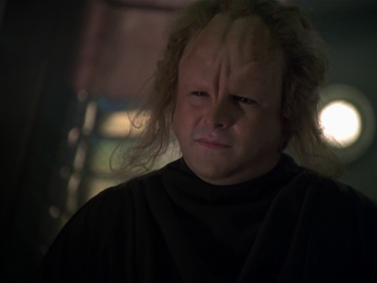 extant_StarTrek_VOY_5x20-ThinkTank_00253.jpg