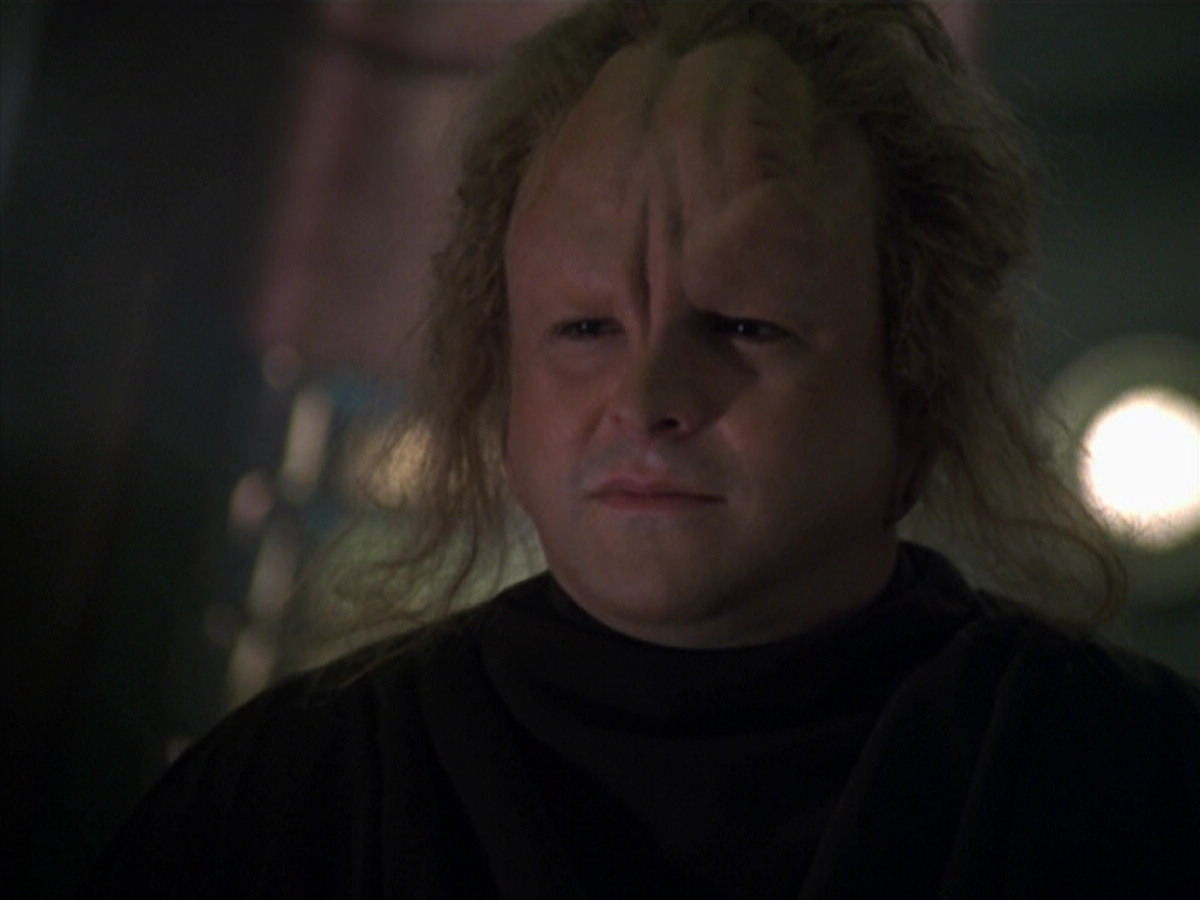 extant_StarTrek_VOY_5x20-ThinkTank_00265.jpg