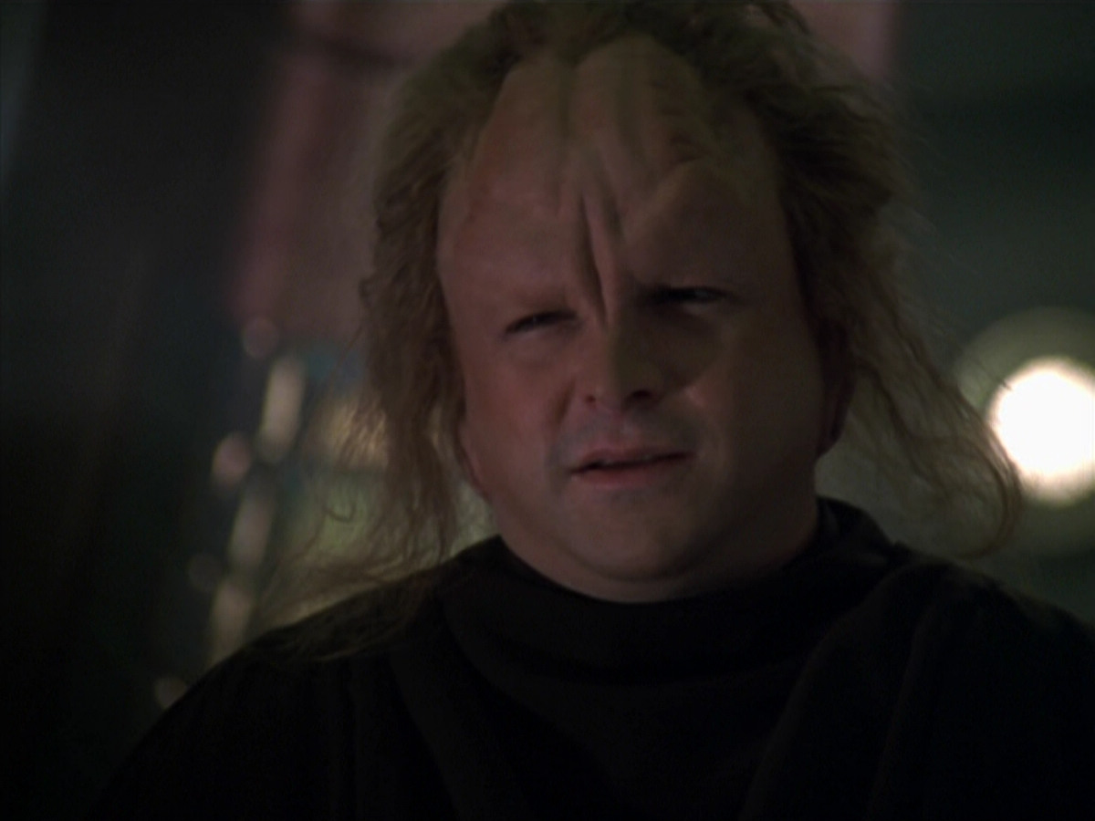 extant_StarTrek_VOY_5x20-ThinkTank_00284.jpg