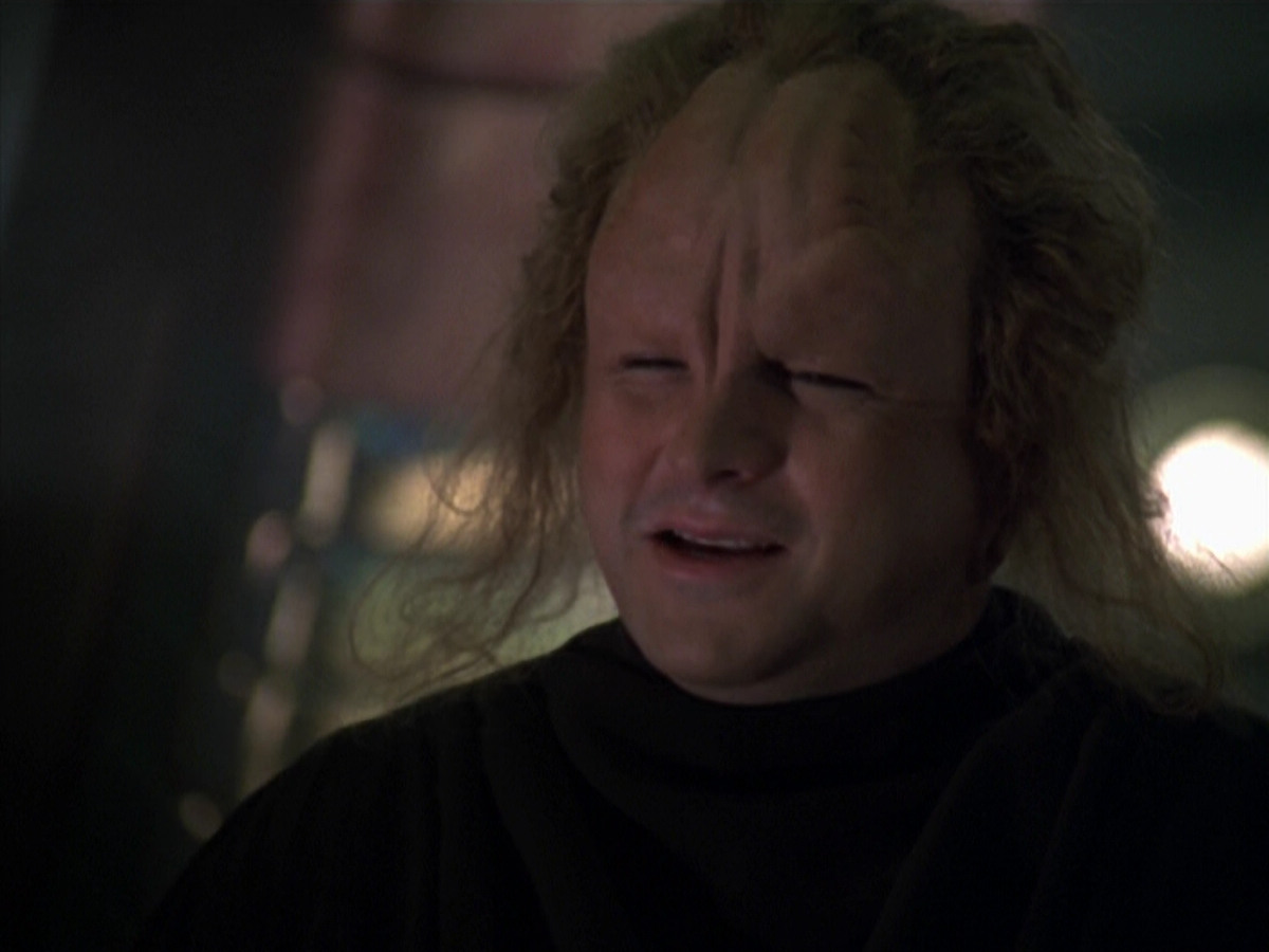 extant_StarTrek_VOY_5x20-ThinkTank_00321.jpg