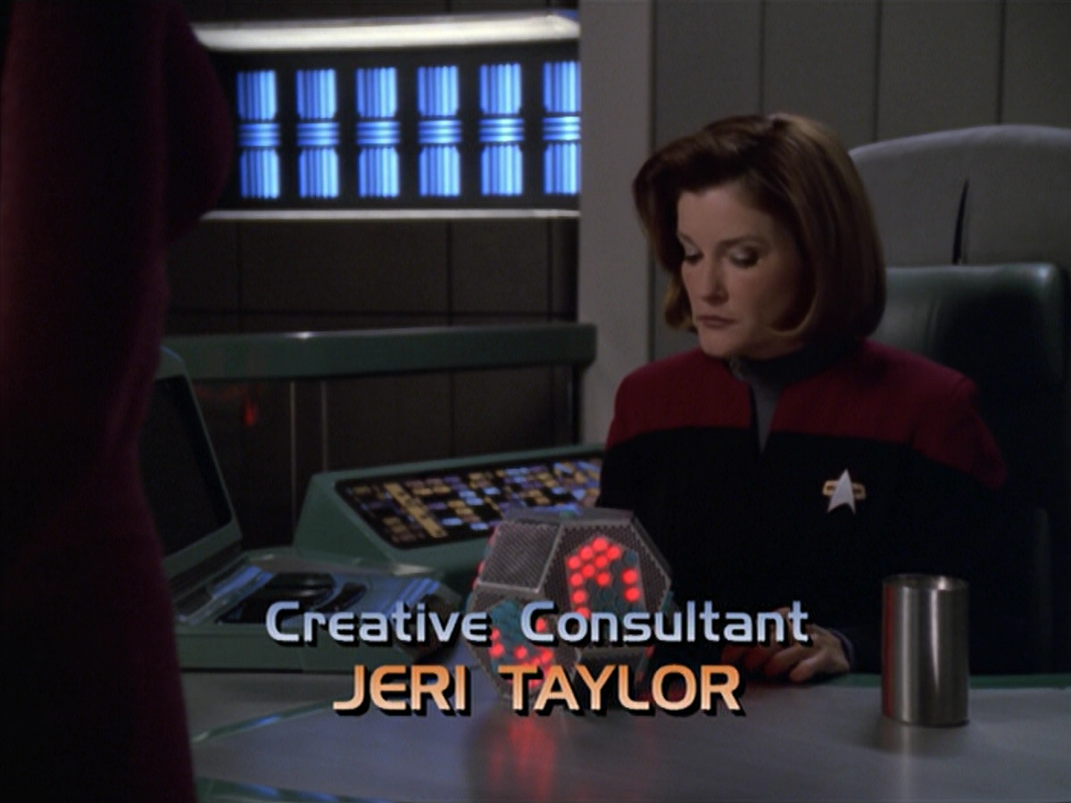 extant_StarTrek_VOY_5x20-ThinkTank_00562.jpg