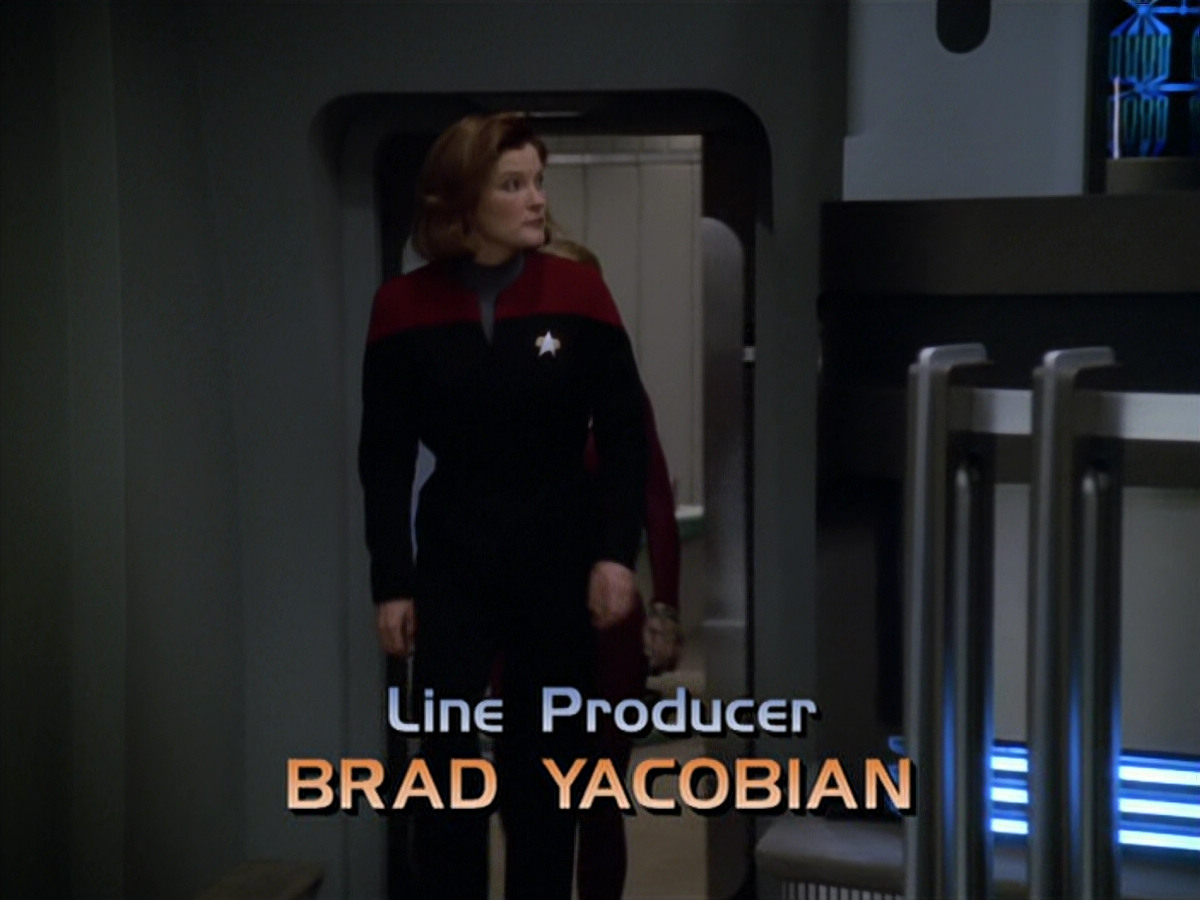 extant_StarTrek_VOY_5x20-ThinkTank_00586.jpg