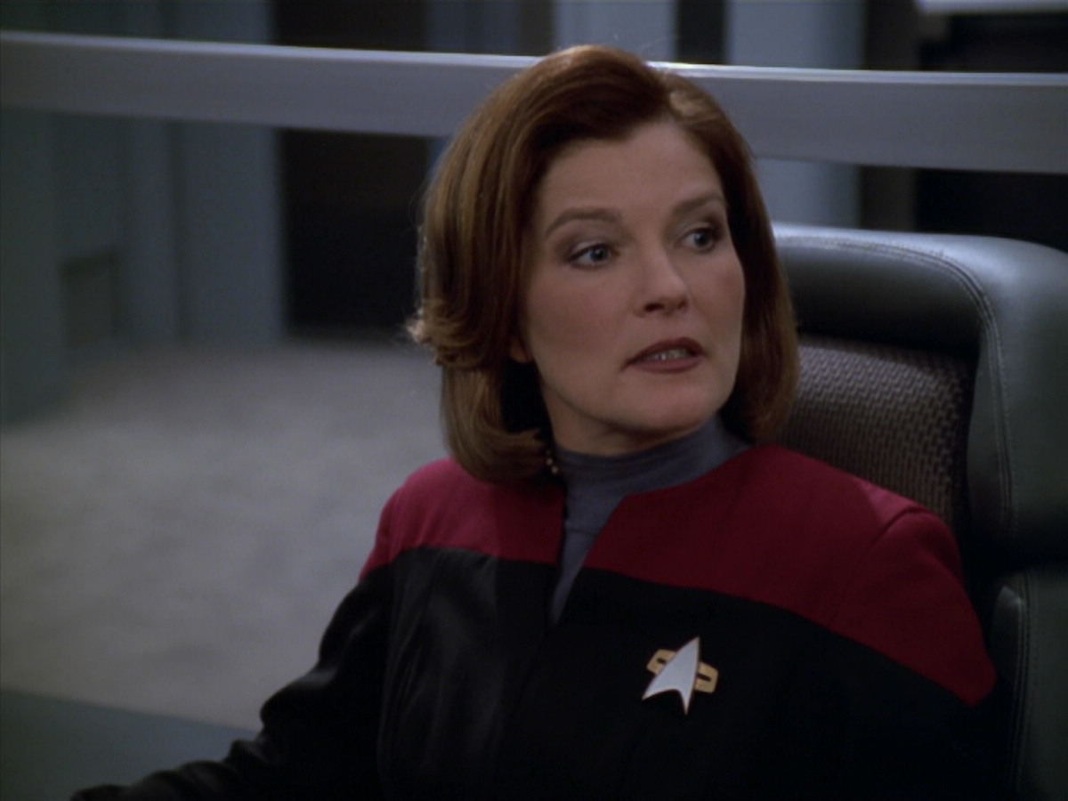 extant_StarTrek_VOY_5x20-ThinkTank_00629.jpg