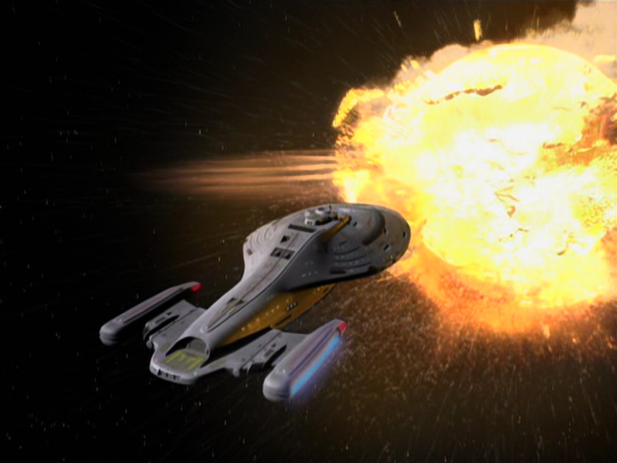 extant_StarTrek_VOY_5x20-ThinkTank_00648.jpg