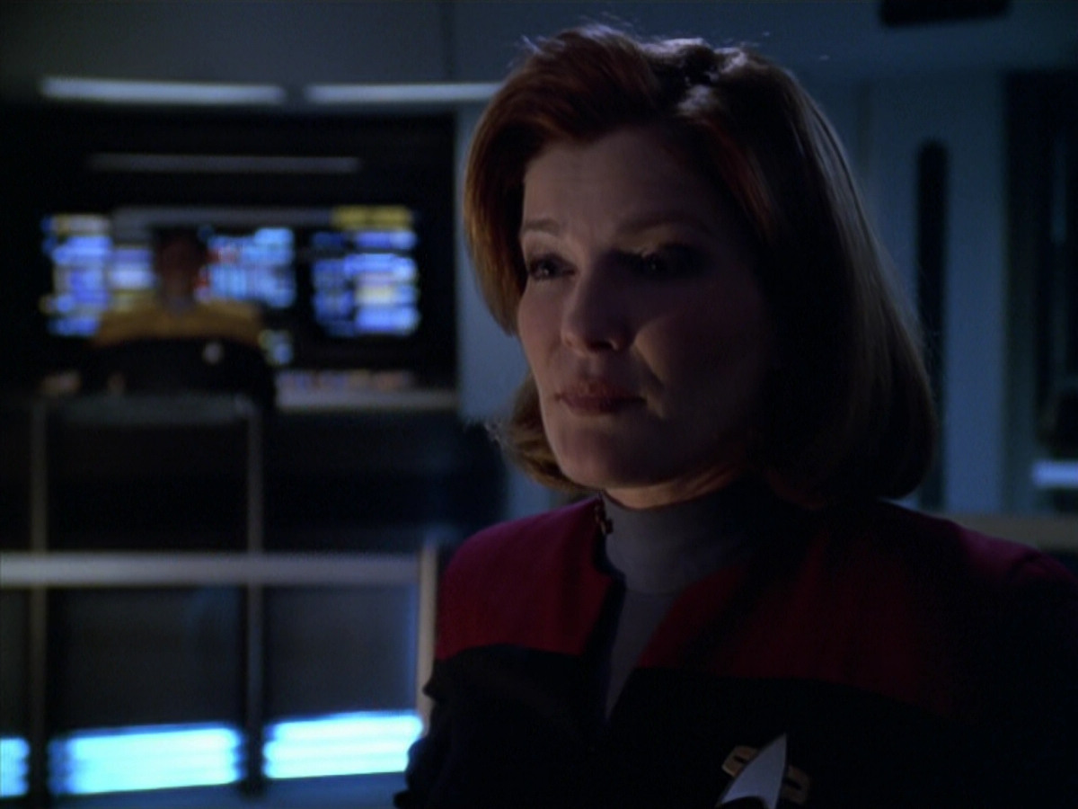 extant_StarTrek_VOY_5x20-ThinkTank_00724.jpg