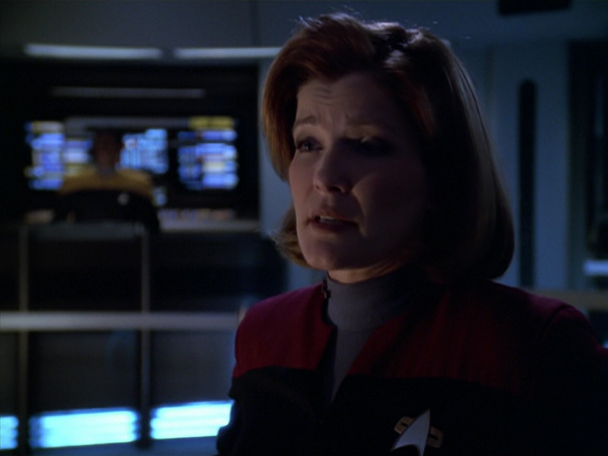 extant_StarTrek_VOY_5x20-ThinkTank_00726.jpg