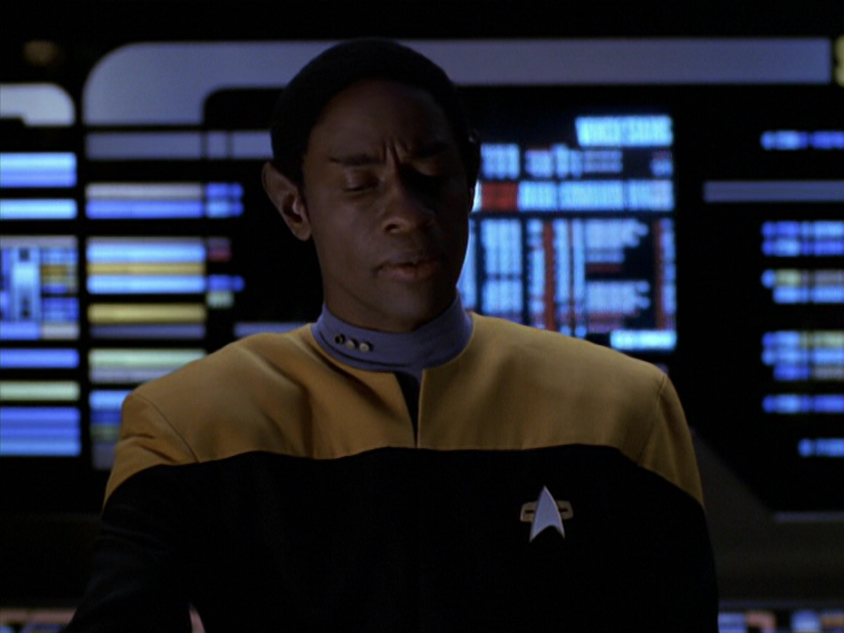 extant_StarTrek_VOY_5x20-ThinkTank_00760.jpg