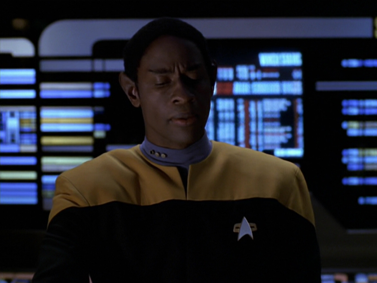 extant_StarTrek_VOY_5x20-ThinkTank_00761.jpg
