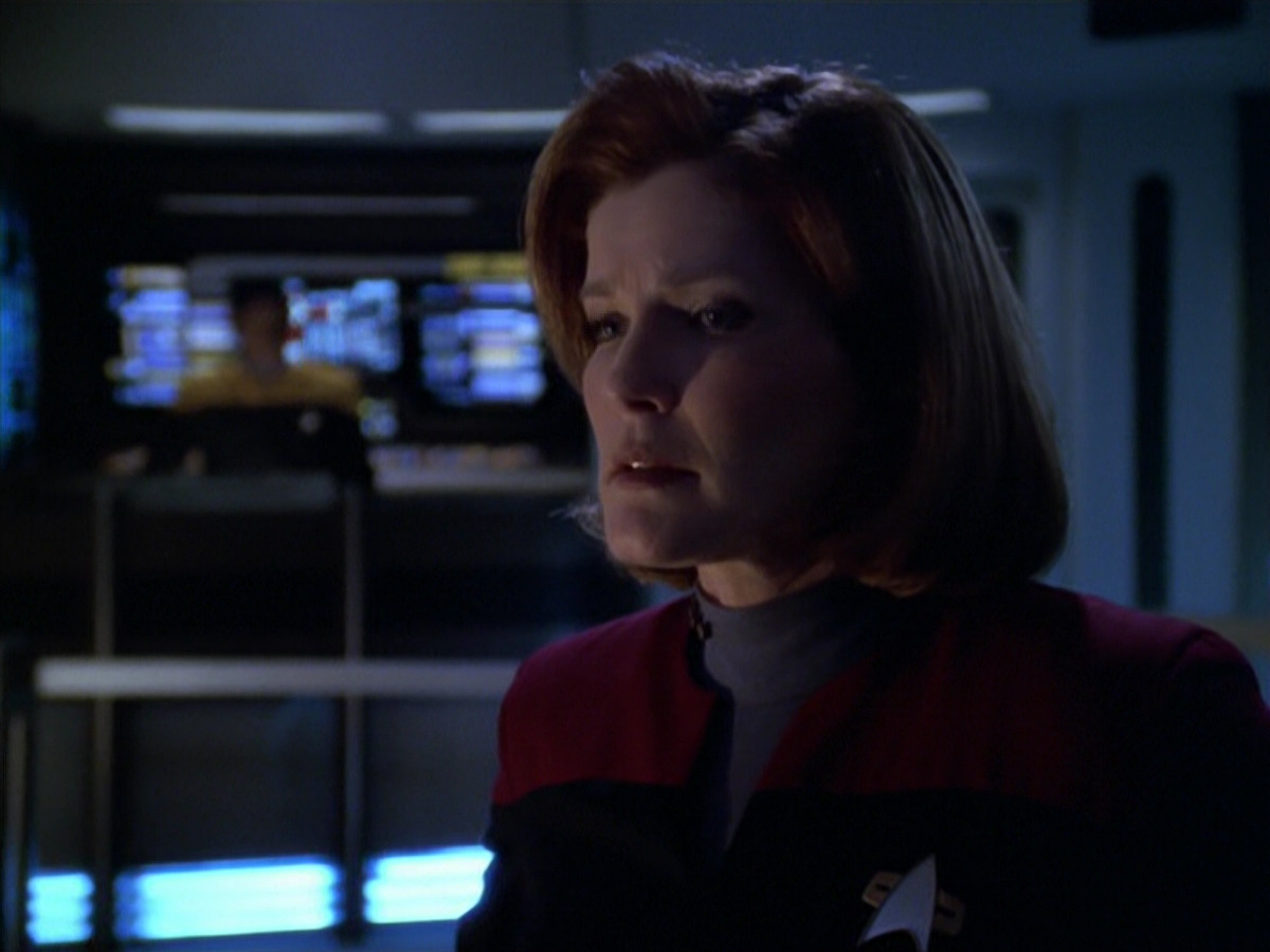 extant_StarTrek_VOY_5x20-ThinkTank_00763.jpg