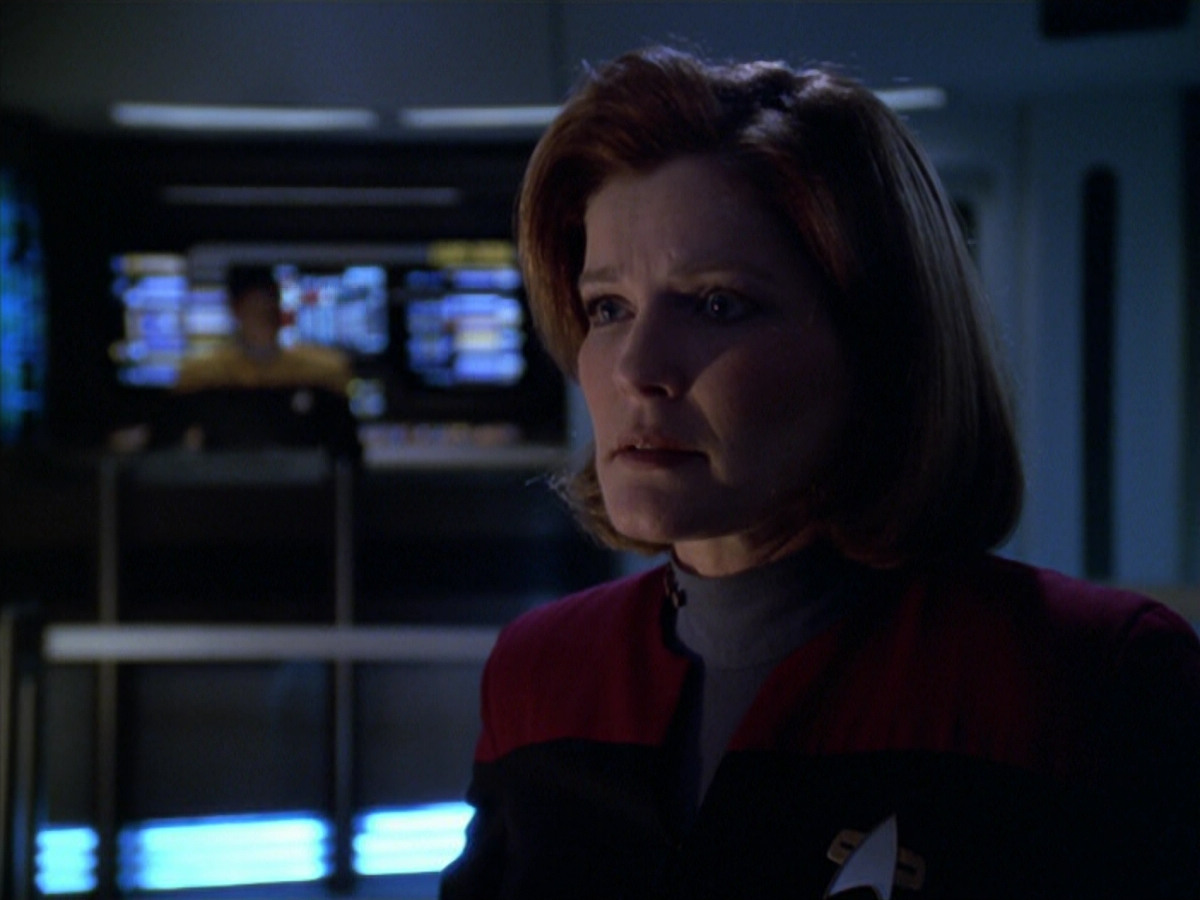 extant_StarTrek_VOY_5x20-ThinkTank_00764.jpg