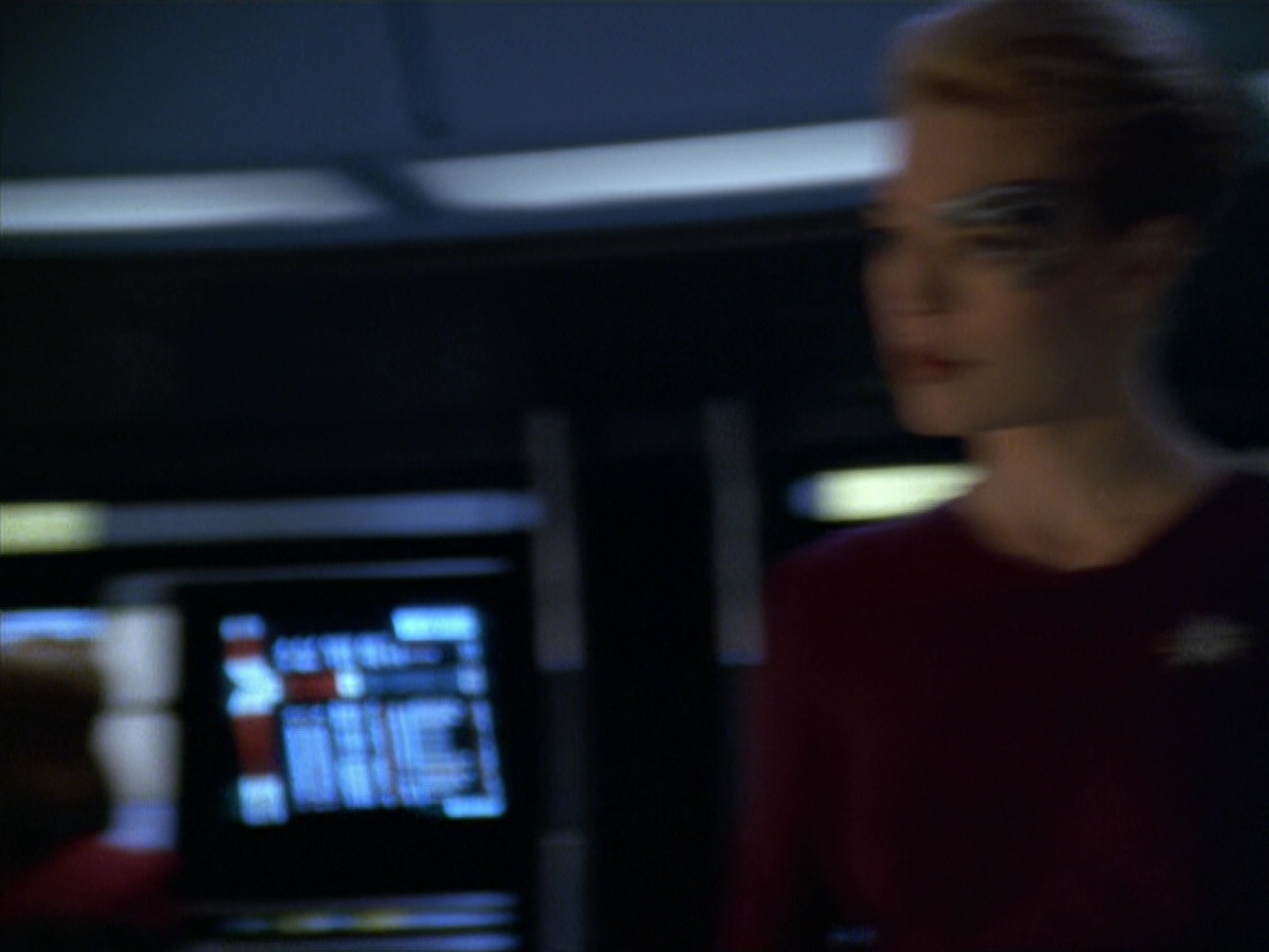 extant_StarTrek_VOY_5x20-ThinkTank_00778.jpg