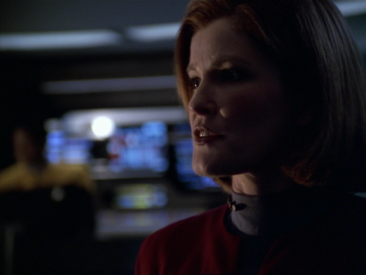 extant_StarTrek_VOY_5x20-ThinkTank_00784.jpg