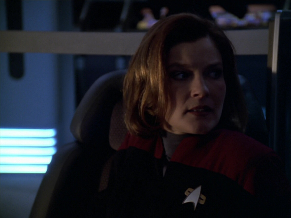 extant_StarTrek_VOY_5x20-ThinkTank_00844.jpg