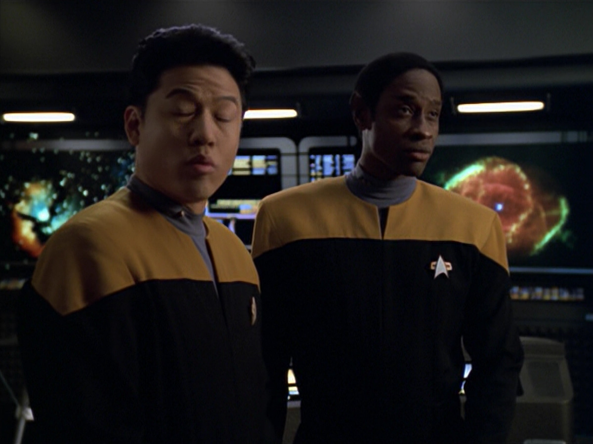 extant_StarTrek_VOY_5x20-ThinkTank_00866.jpg