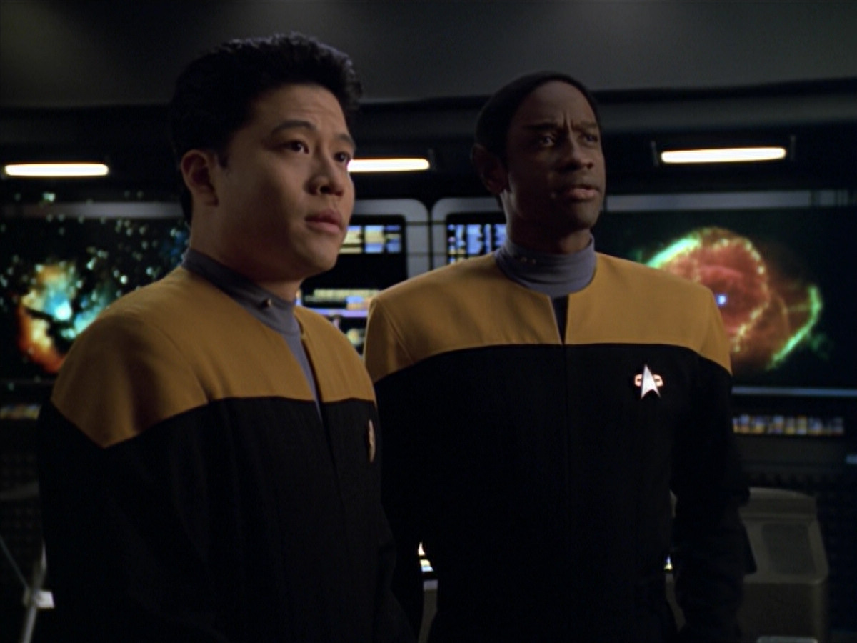 extant_StarTrek_VOY_5x20-ThinkTank_00869.jpg