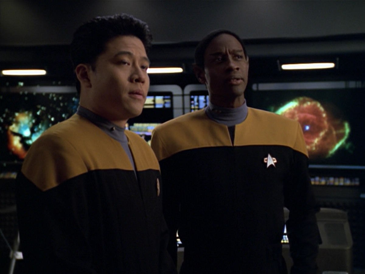 extant_StarTrek_VOY_5x20-ThinkTank_00870.jpg