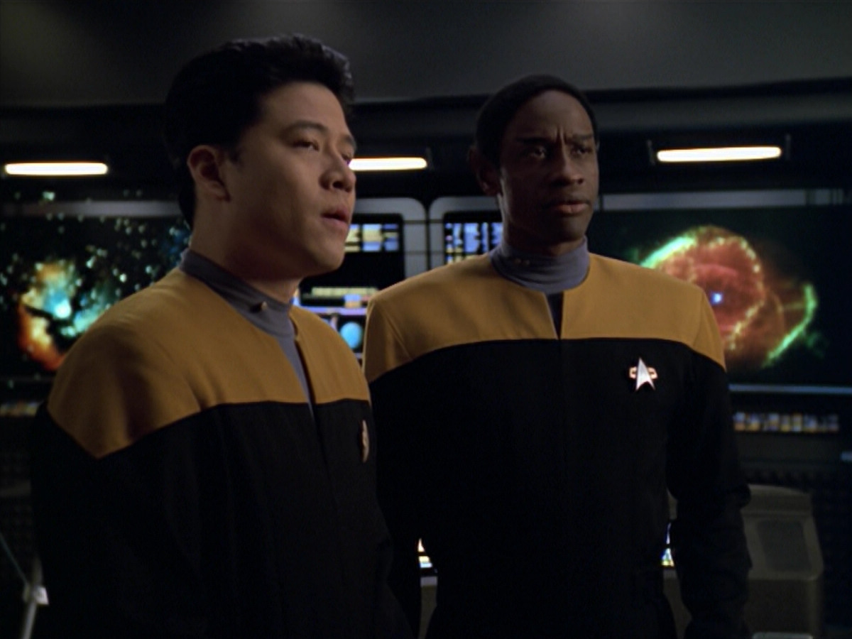 extant_StarTrek_VOY_5x20-ThinkTank_00874.jpg