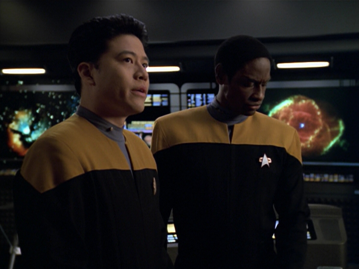 extant_StarTrek_VOY_5x20-ThinkTank_00877.jpg