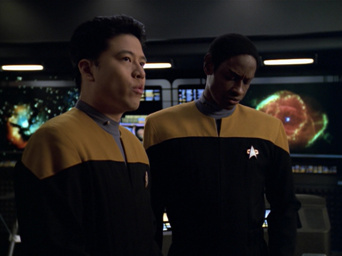 extant_StarTrek_VOY_5x20-ThinkTank_00879.jpg