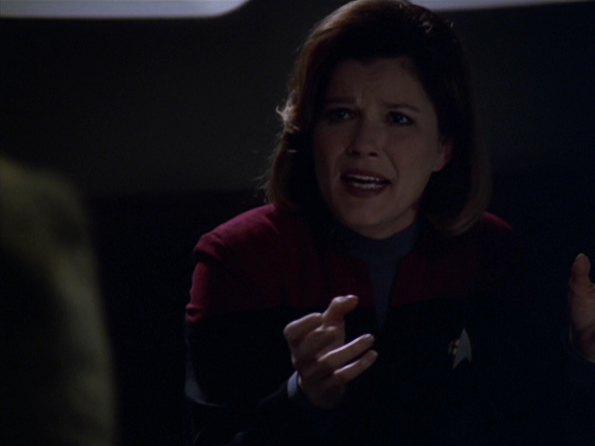 extant_StarTrek_VOY_5x20-ThinkTank_00954.jpg