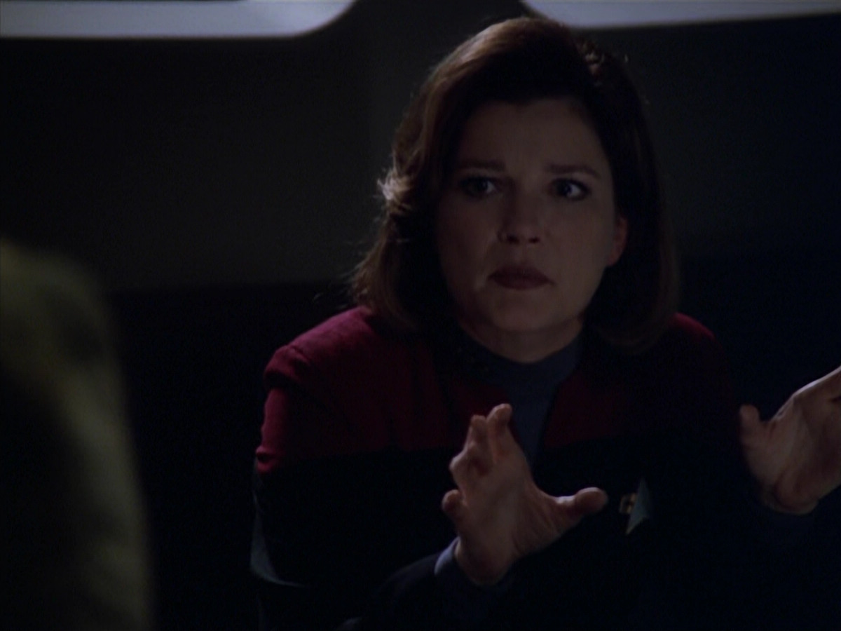 extant_StarTrek_VOY_5x20-ThinkTank_00957.jpg
