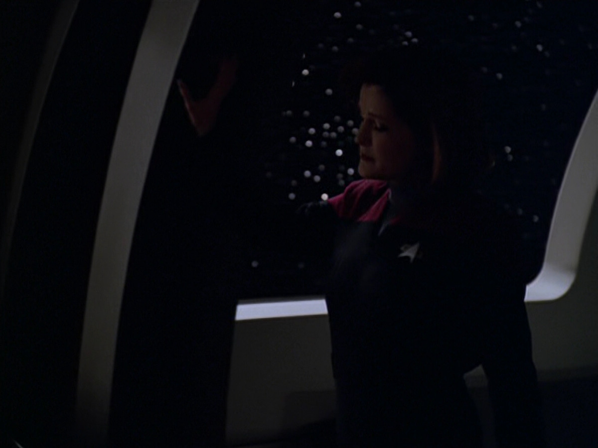 extant_StarTrek_VOY_5x20-ThinkTank_00991.jpg