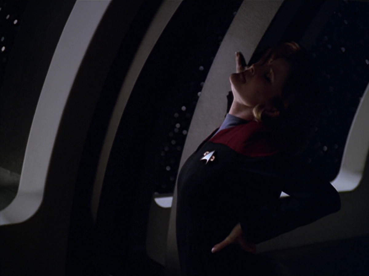 extant_StarTrek_VOY_5x20-ThinkTank_00996.jpg